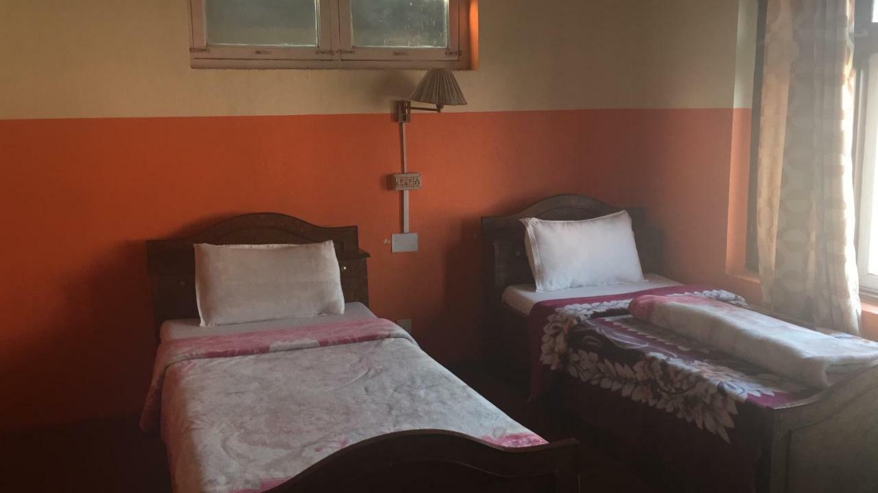 Hotel Mount Heaven Похара Екстериор снимка